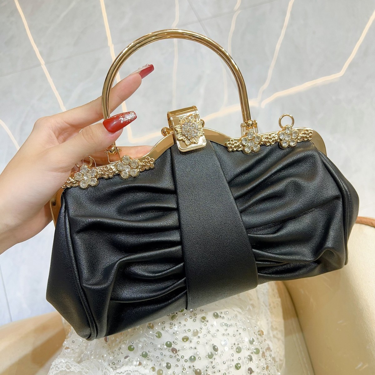 2025 Luxuriöse High-End Party  – Women Bags Trend 2025 Bewertung und Preis