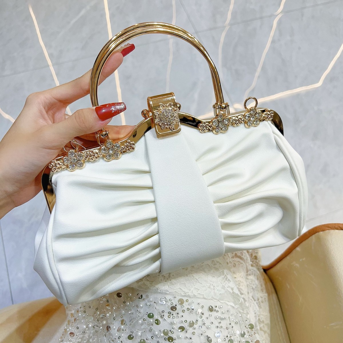 2025 Luxuriöse High-End Party  – Women Bags Trend 2025 Bewertung und Preis
